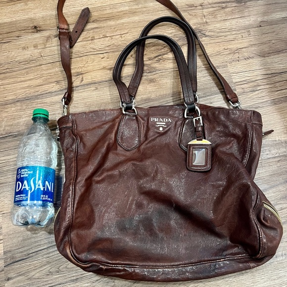 Authentic Prada tote bag for sale - Picture 12 of 15